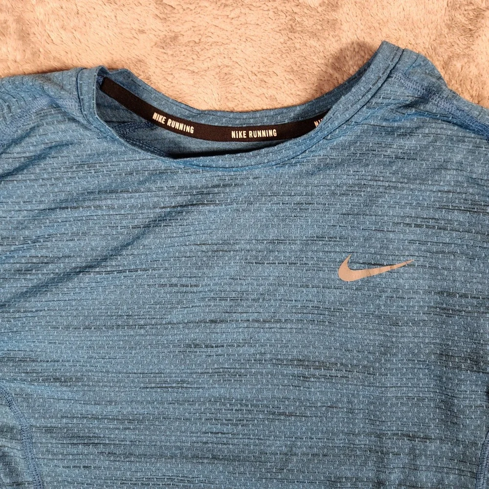 Nike Running Dri-FIT Shirt Mens Large Blue Excellent Space Dye 718348-438